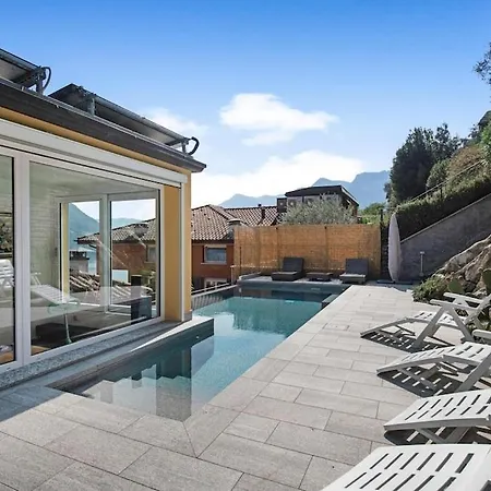 Apartman Lago Di Como Penthouse With Fantastic Panoramic Lake View, Hammam, Gym, Private Swimming Pool And Garden Colonno